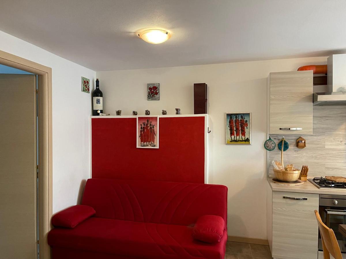 La Casa Di Pucci Nel Borgo Affrescato Di Parlasco Cortenova المظهر الخارجي الصورة